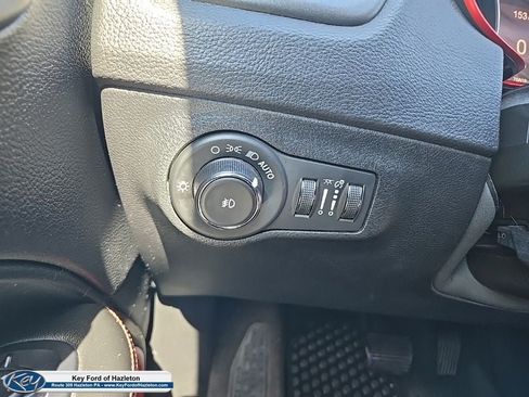 Used 2019 Jeep Compass Trailhawk AWD/4WD image 30