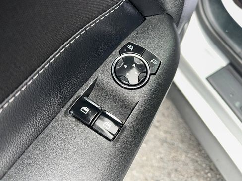 Used 2023 Ford Mustang Coupe image 13