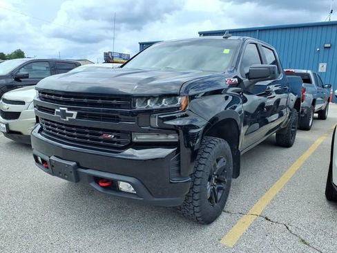 Used 2019 Chevrolet Silverado 1500 LT Trail Boss w/ Convenience Package AWD/4WD image 1