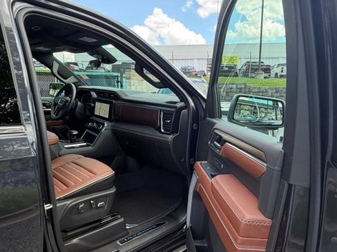 Used 2024 GMC Sierra 1500 Denali Ultimate AWD/4WD image 26
