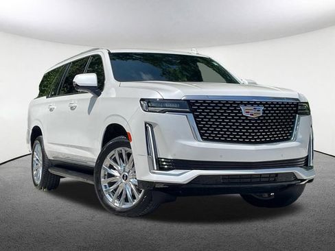 Certified 2024 Cadillac Escalade ESV Premium Luxury AWD/4WD image 2
