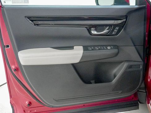 Used 2024 Honda CR-V EX-L image 17