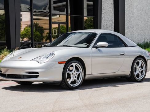 Used 2003 Porsche 911 Carrera RWD image 5
