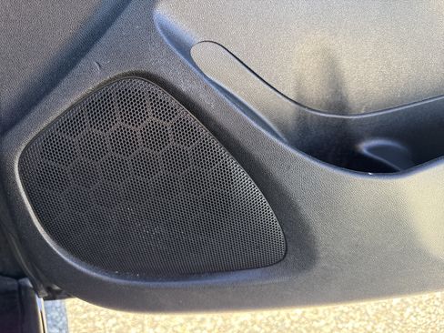 Used 2023 Chevrolet Malibu LT image 31