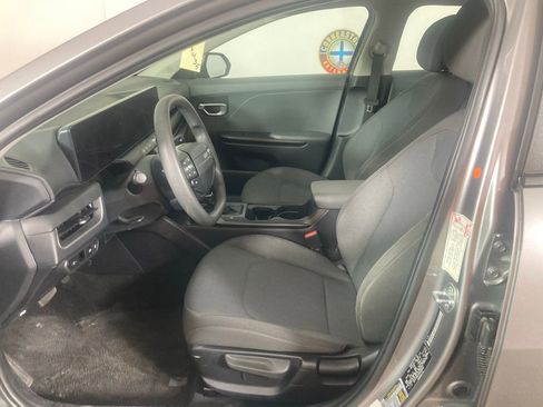 Used 2025 Kia K4 FWD image 12