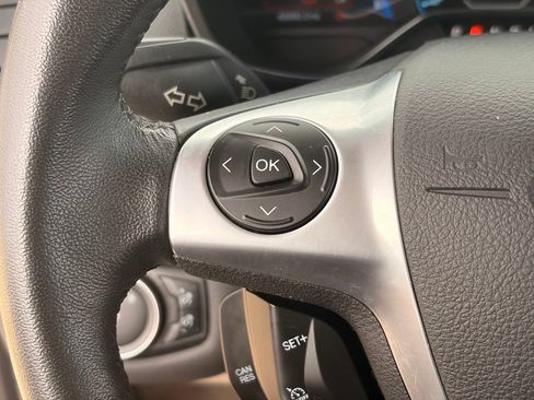 Used 2016 Ford C-MAX Energi SEL FWD image 30