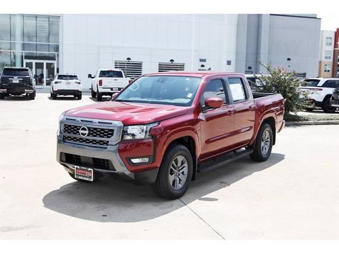 Used 2025 Nissan Frontier SV w/ SV Convenience Package RWD image 2