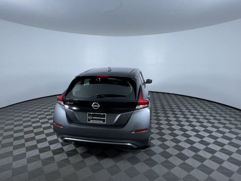Certified 2025 Nissan Leaf S FWD image 8