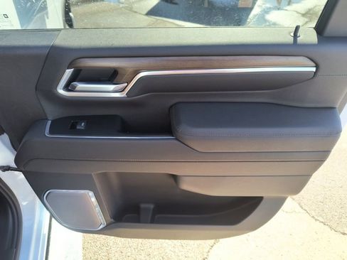 New 2026 Chevrolet Silverado 3500 High Country w/ High Country Premium Package image 23