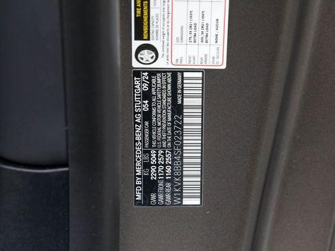 Used 2025 Mercedes-Benz SL 63 AMG 4MATIC image 23