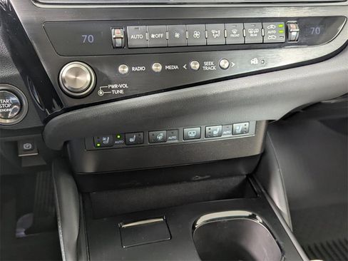 Used 2024 Lexus ES 350 Luxury w/ Technology Package image 20