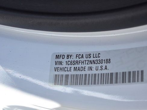 Used 2022 RAM 1500 Limited w/ Body Color Bumper Group image 14