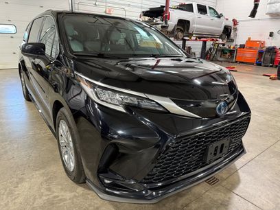 Used 2022 Toyota Sienna XSE w/ XSE Plus Package