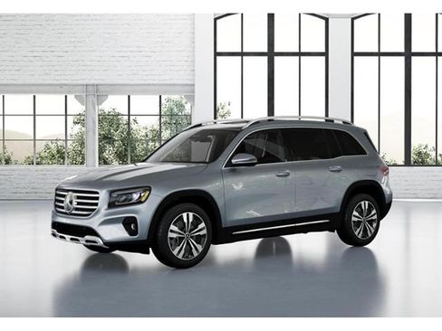 Used 2026 Mercedes-Benz GLB 250 w/ Sun & Sound Package image 37