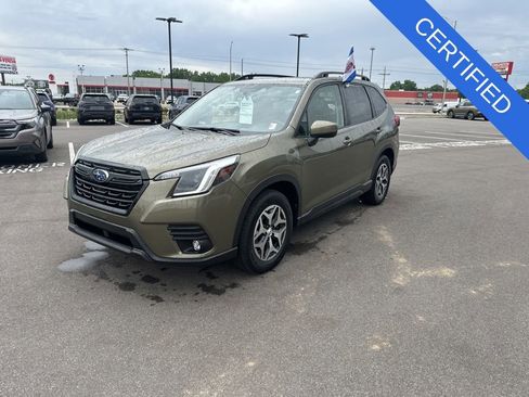 Certified 2024 Subaru Forester Premium AWD/4WD image 3