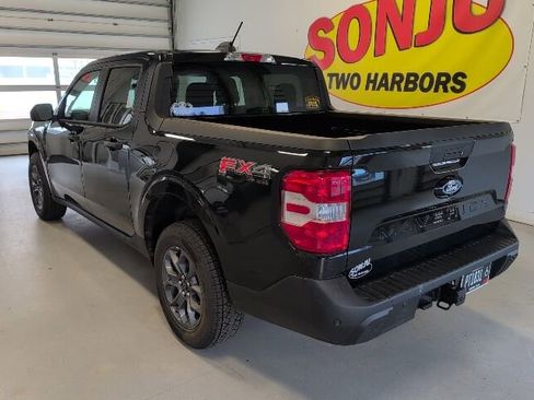 Certified 2025 Ford Maverick XLT w/ XLT Luxury Package AWD/4WD image 3