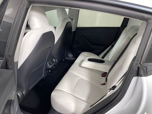 Used 2023 Tesla Model 3 Standard Range image 31