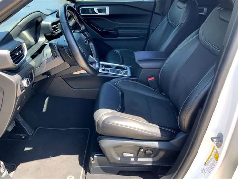 Used 2023 Ford Explorer ST AWD/4WD image 8