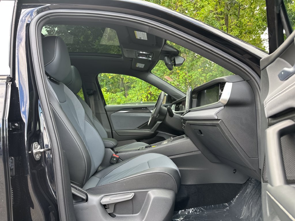 New 2026 Volkswagen Tiguan SE R-Line AWD/4WD image 20