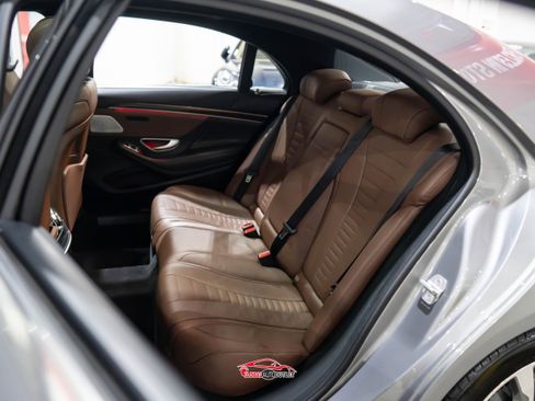 Used 2015 Mercedes-Benz S 550 4MATIC Sedan image 20