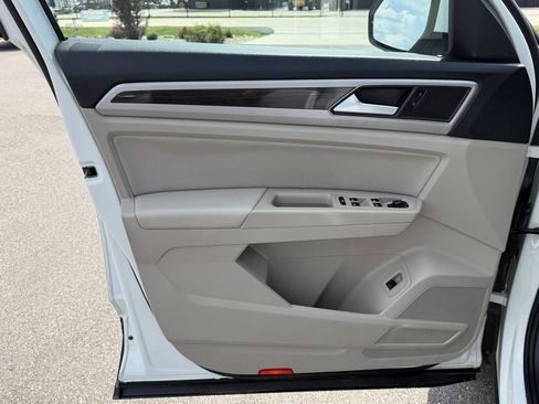 Used 2019 Volkswagen Atlas SE AWD/4WD image 8