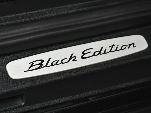 Used 2016 Porsche 911 Carrera 4 image 14