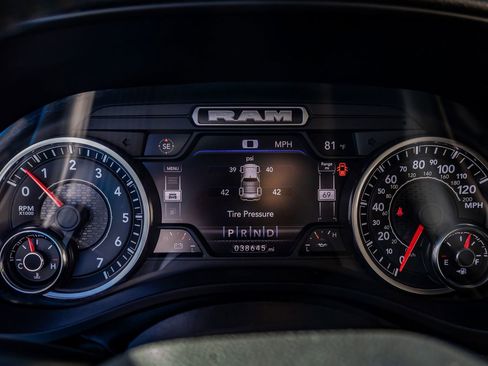 Used 2023 RAM 1500 Big Horn AWD/4WD image 20