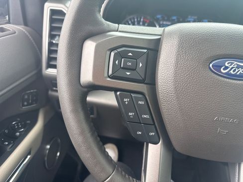 Used 2020 Ford Expedition XLT w/ Equipment Group 202A image 39