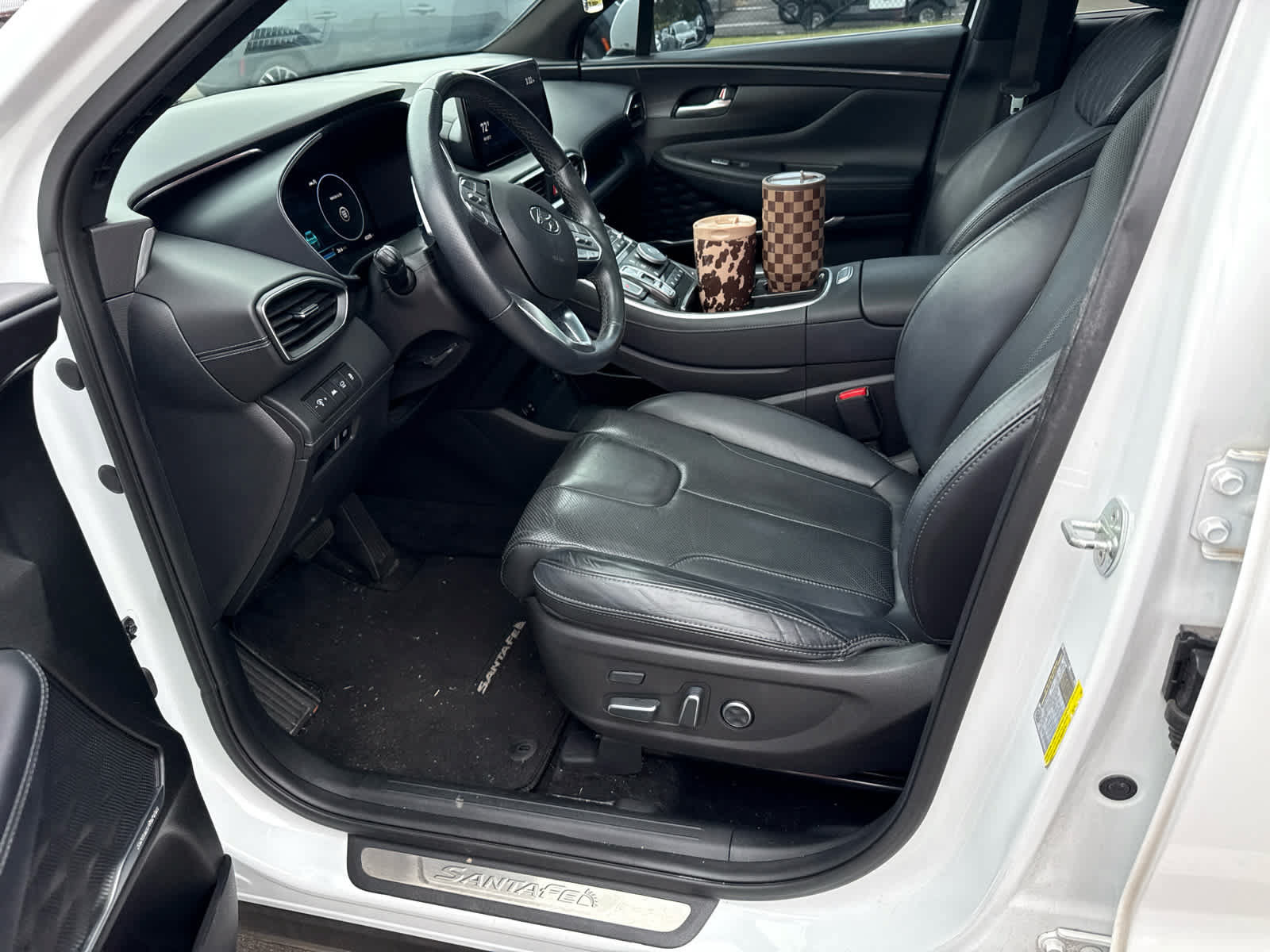 Used 2022 Hyundai Santa Fe Calligraphy FWD image 8