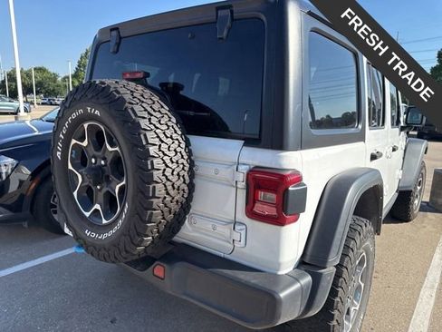 Used 2022 Jeep Wrangler Unlimited Rubicon 4xe AWD/4WD image 4