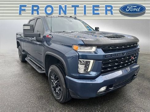 Used 2023 Chevrolet Silverado 3500 LTZ w/ LTZ Plus Package AWD/4WD image 8