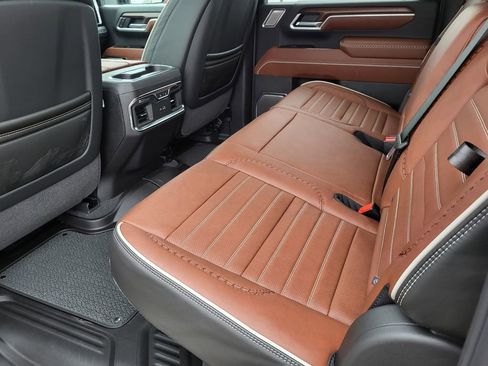 New 2026 GMC Sierra 2500 Denali Ultimate w/ Max Trailering Package image 32