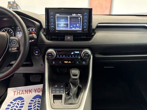 Used 2021 Toyota RAV4 XLE w/ Convenience Package AWD/4WD image 26