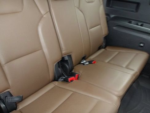 Used 2022 Kia Telluride SX w/ SX Prestige Package AWD/4WD image 12