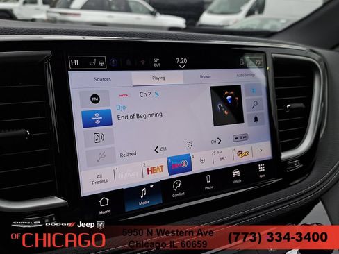 New 2026 Chrysler Pacifica Select w/ S Appearance Package FWD image 32