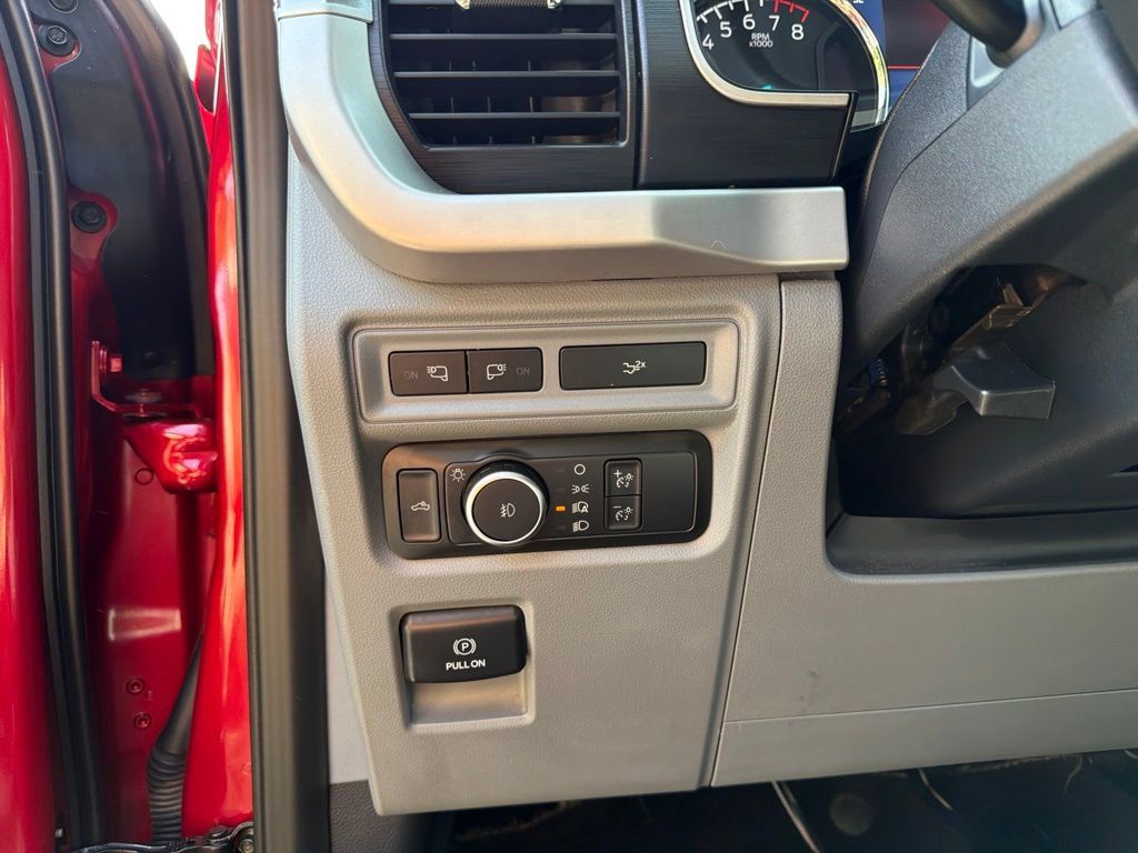 Used 2022 Ford F150 XLT w/ Equipment Group 302A High AWD/4WD image 17