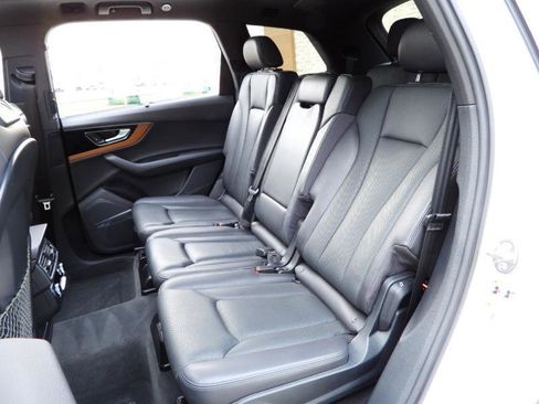 Used 2017 Audi Q7 3.0T Prestige image 39