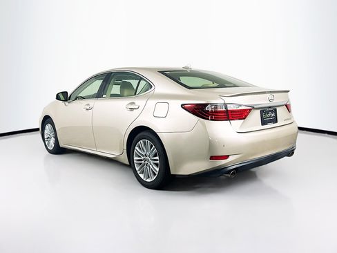 Used 2013 Lexus ES 350 w/ Luxury Pkg FWD image 5