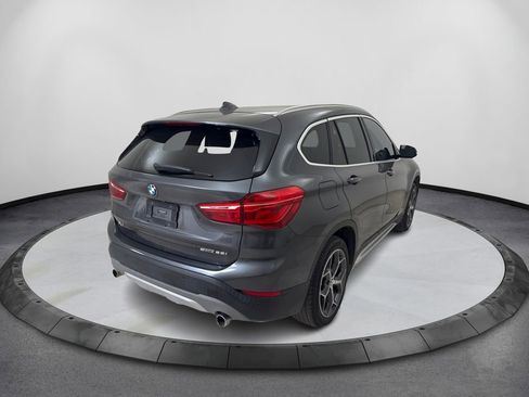 Used 2019 BMW X1 sDrive28i w/ Convenience Package FWD image 5