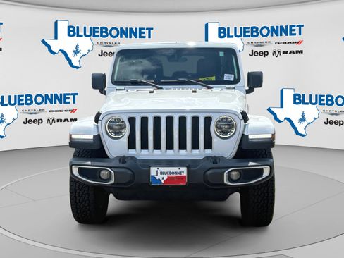 Certified 2020 Jeep Wrangler Unlimited Sahara AWD/4WD image 2