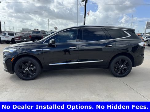 Used 2023 Buick Enclave Essence w/ Sport Touring Edition FWD image 5