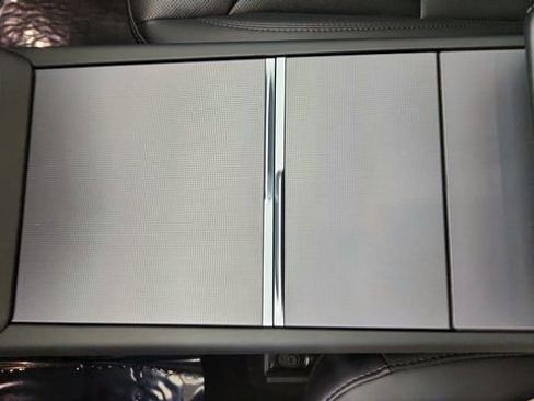 Used 2026 Tesla Model Y 2WD image 47