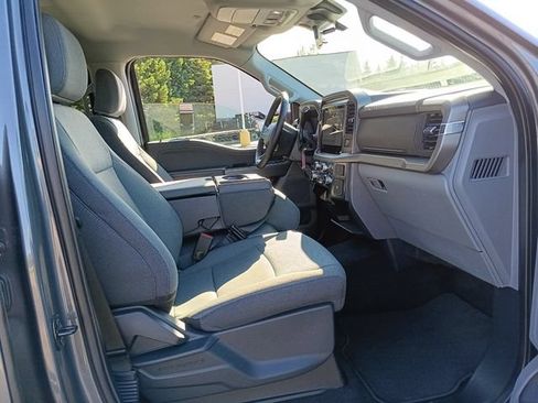 Used 2025 Ford F150 XLT w/ Equipment Group 301A Standard AWD/4WD image 16