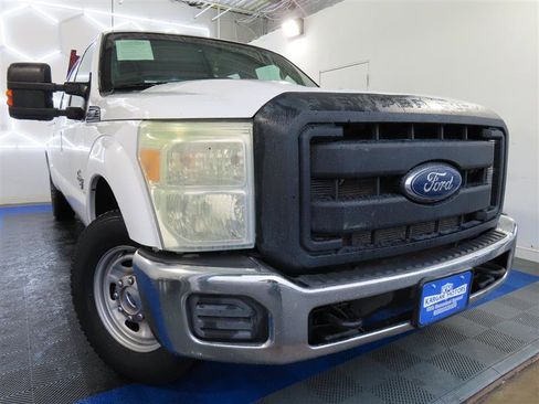 Used 2015 Ford F350 XL w/ Power Equipment Group RWD image 3
