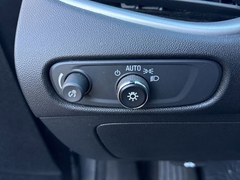 Used 2024 Chevrolet Malibu LT image 19