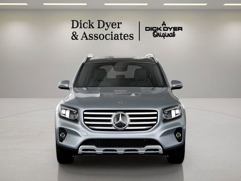 Used 2026 Mercedes-Benz GLB 250 image 33