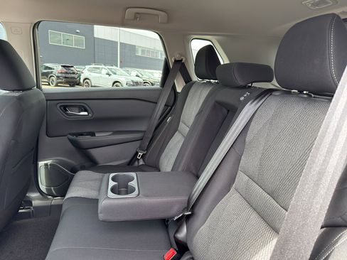New 2026 Nissan Rogue SV AWD/4WD image 33
