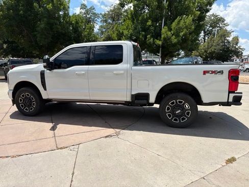 Used 2025 Ford F350 Platinum w/ FX4 Off-Road Package AWD/4WD image 5