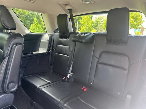 Certified 2024 Nissan Pathfinder SL w/ SL Premium Package AWD/4WD image 12