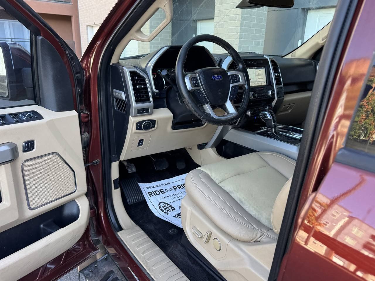 Used 2017 Ford F150 Lariat w/ Equipment Group 502A Luxury AWD/4WD image 19